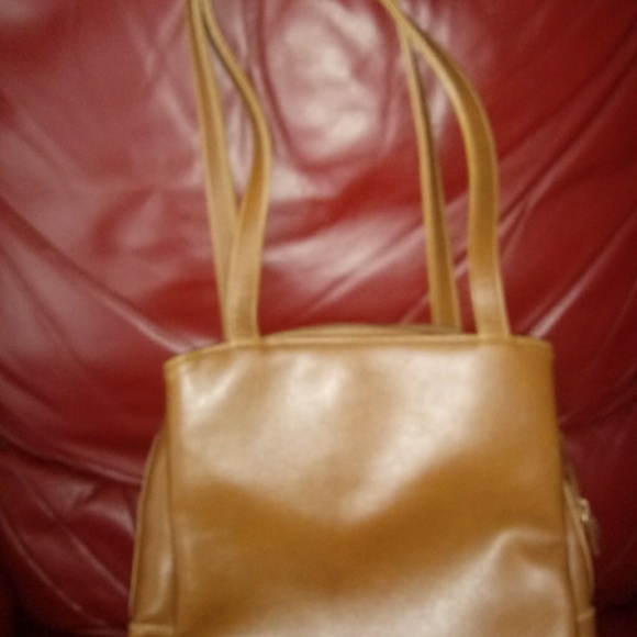 Purse - Picture 2 of 3